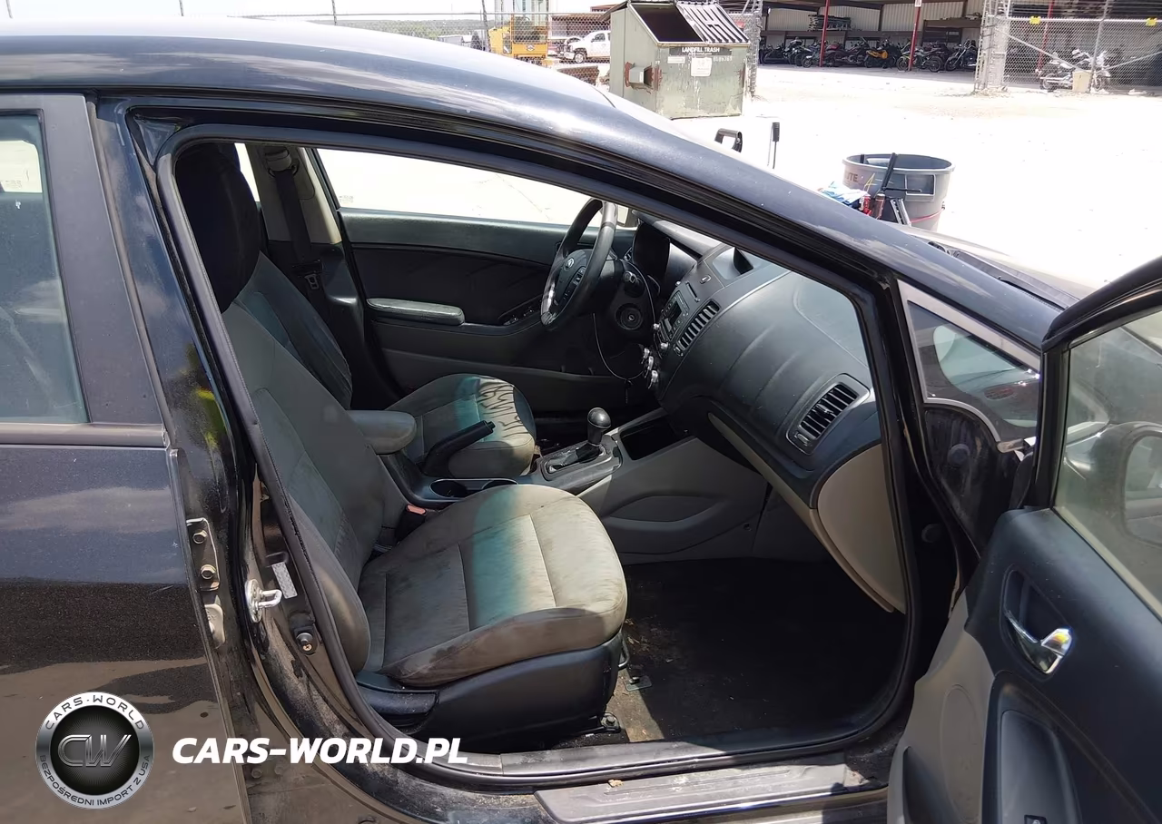 2015 Kia Forte Lx VIN:KNAFK4A62F5408068 - 5