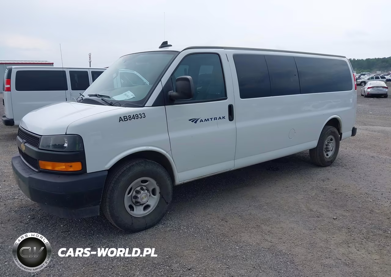 2022 Chevrolet Express Passenger Rwd 3500 Extended Wheelbase Ls VIN:1GAZGNFP9N1140353 - 2