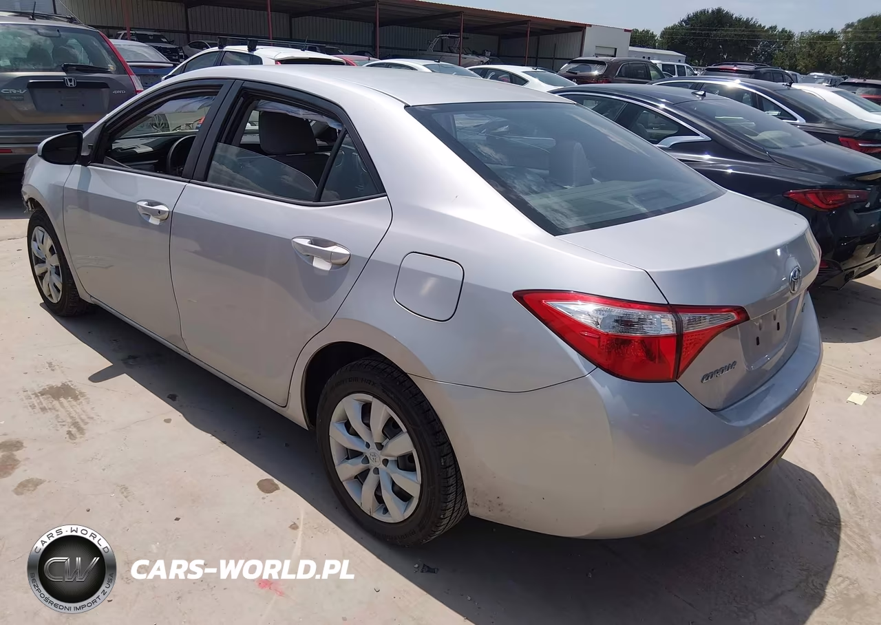 2016 Toyota Corolla Le VIN:5YFBURHE9GP539315 - 3