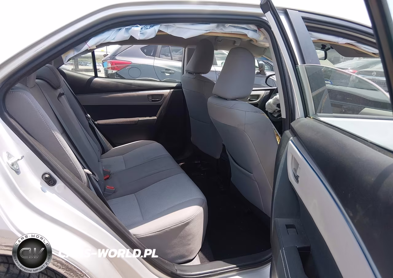 2016 Toyota Corolla Le VIN:5YFBURHE9GP539315 - 8