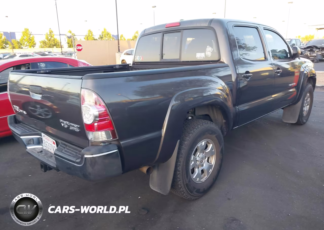 2009 Toyota Tacoma Prerunner V6 VIN:3TMJU62NX9M091051 - 4