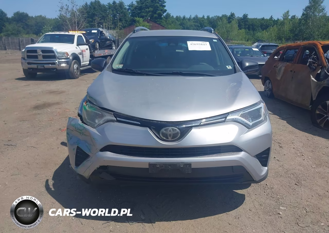2017 Toyota Rav4 Le VIN:2T3BFREV2HW590581 - 12