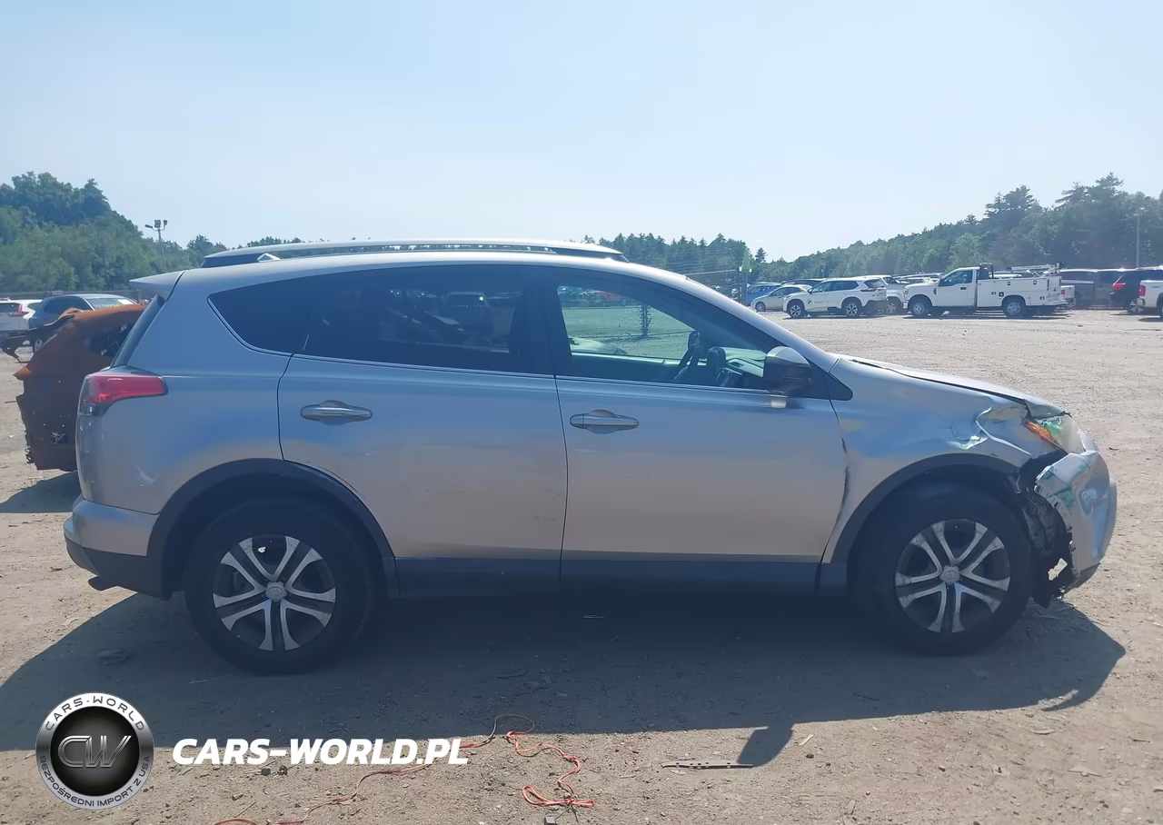 2017 Toyota Rav4 Le VIN:2T3BFREV2HW590581 - 13