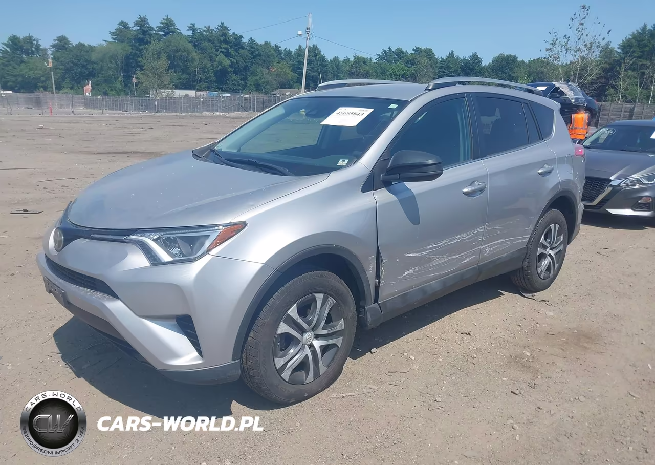 2017 Toyota Rav4 Le VIN:2T3BFREV2HW590581 - 2
