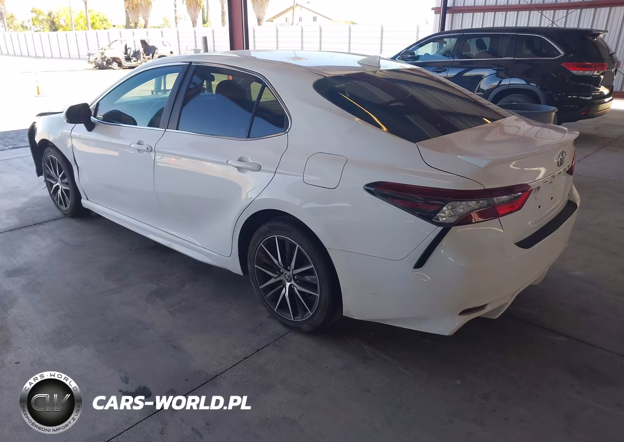 2022 Toyota Camry Se VIN:4T1G11AK1NU001560 - 3