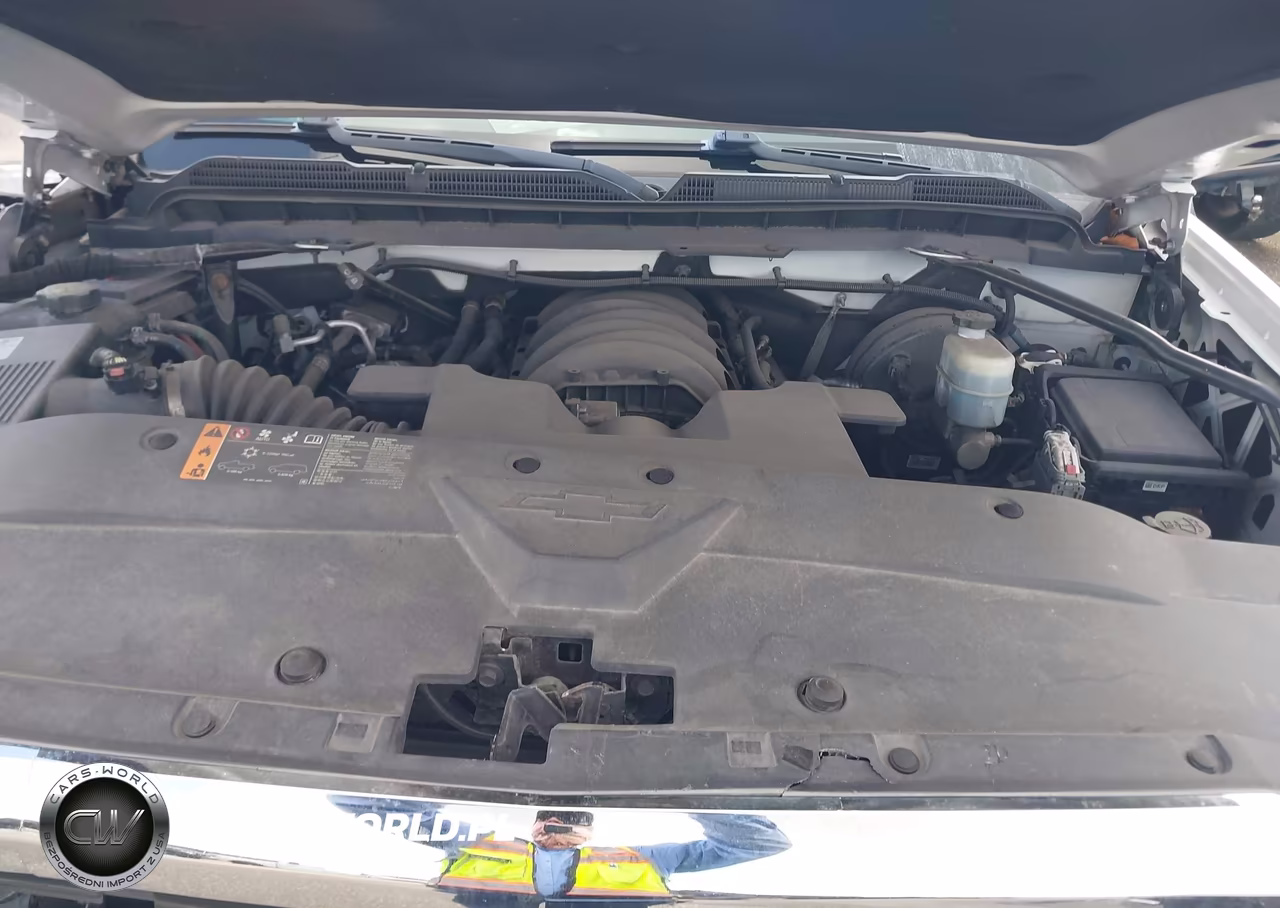 2018 Chevrolet Silverado 1500 1Lt VIN:3GCPCREC9JG536326 - 10