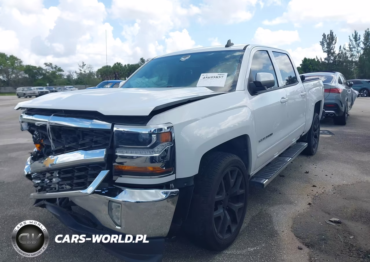 2018 Chevrolet Silverado 1500 1Lt VIN:3GCPCREC9JG536326 - 2