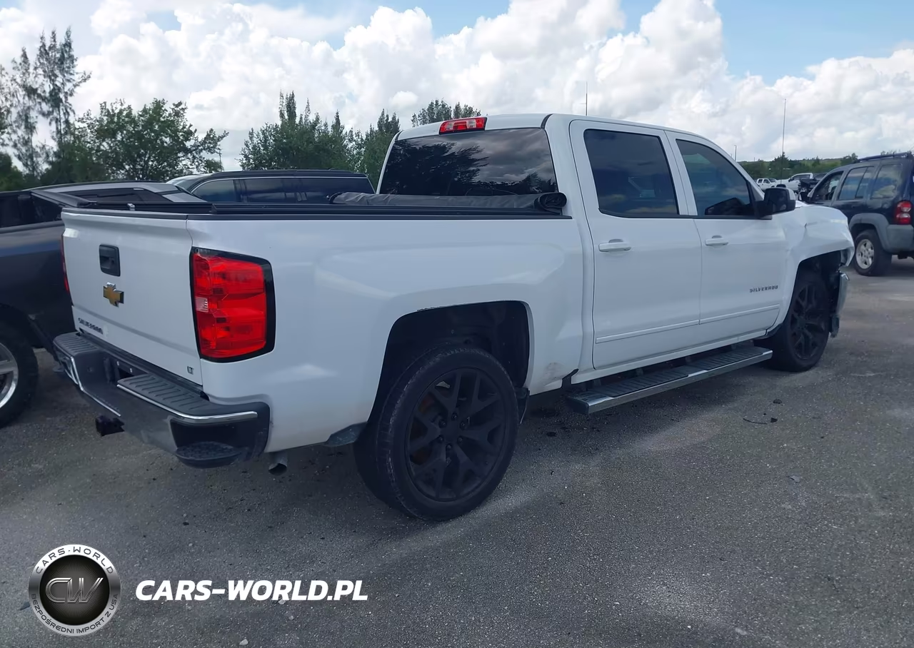 2018 Chevrolet Silverado 1500 1Lt VIN:3GCPCREC9JG536326 - 4