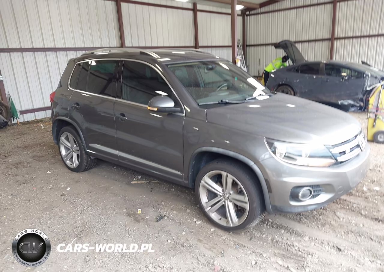 2016 Volkswagen Tiguan R-Line-S-Se-Sel – zdjęcie 1 z 16