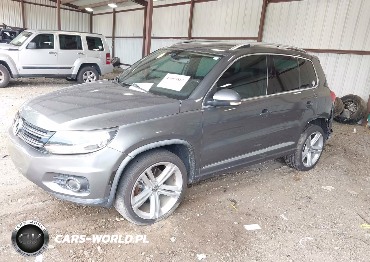 2016 Volkswagen Tiguan R-Line-S-Se-Sel VIN:WVGAV7AX1GW045798 - 2