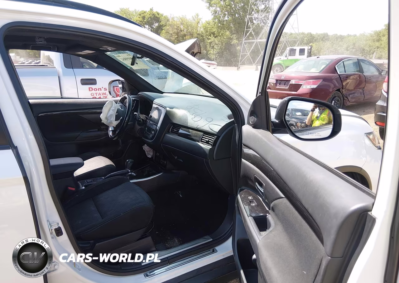 2018 Mitsubishi Outlander Le VIN:JA4AD3A31JZ048441 - 5