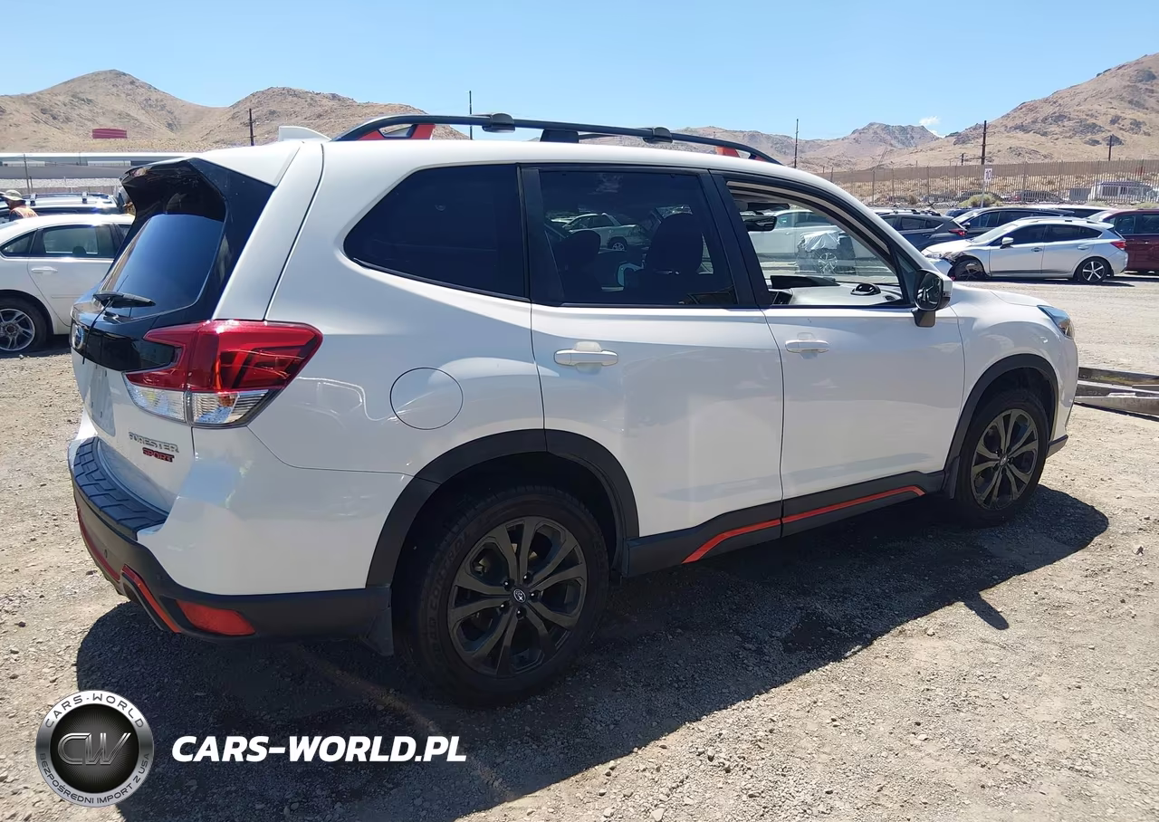 2022 Subaru Forester Sport VIN:JF2SKAJC9NH407620 - 4
