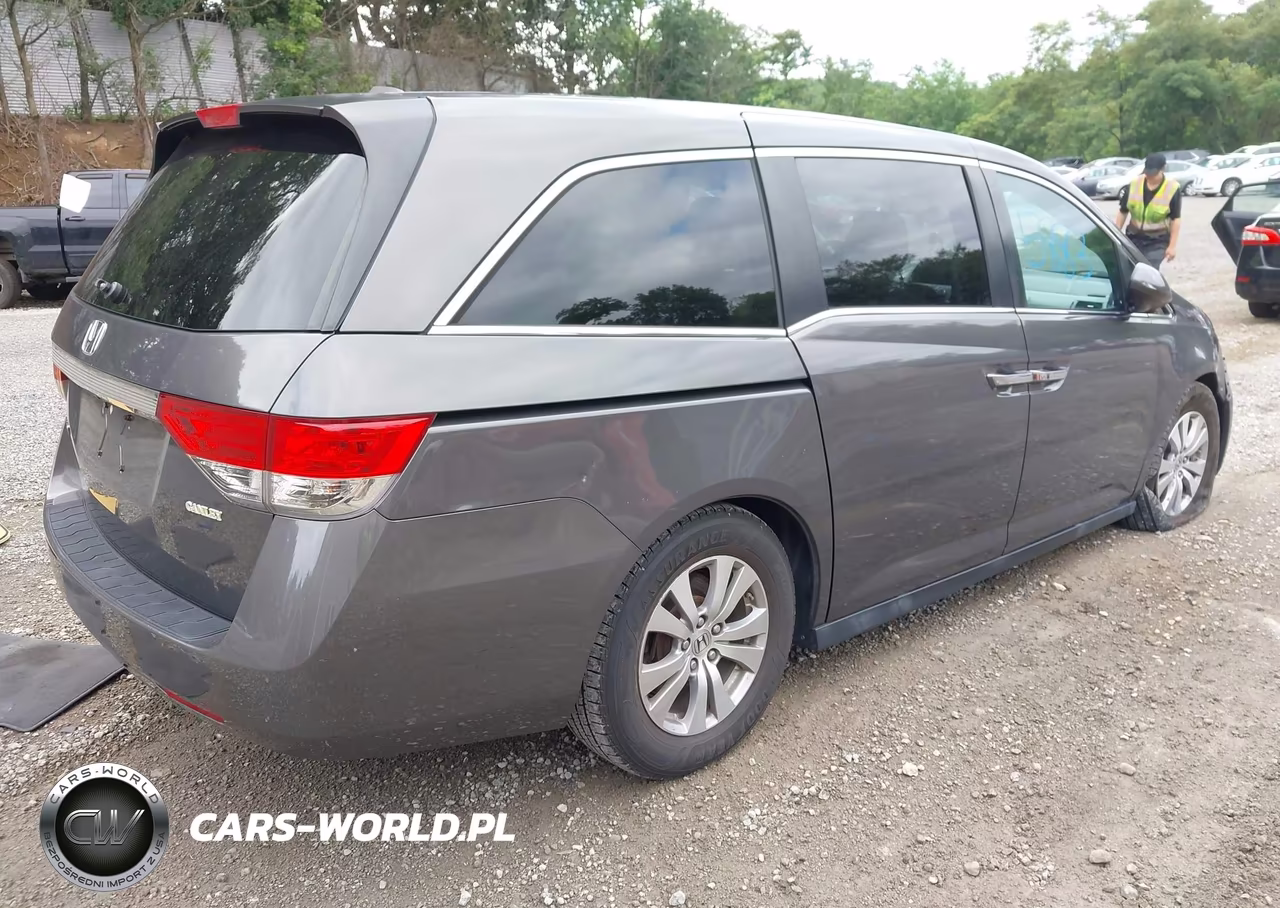 2015 Honda Odyssey Ex-L VIN:5FNRL5H61FB022636 - 4