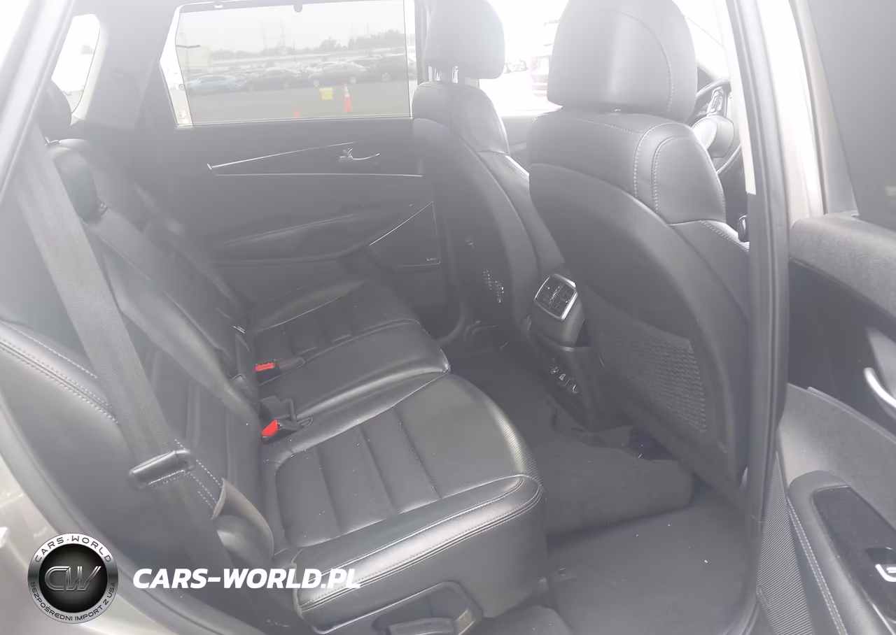 2017 Kia Sorento 3.3L Sx VIN:5XYPKDA55HG305056 - 8