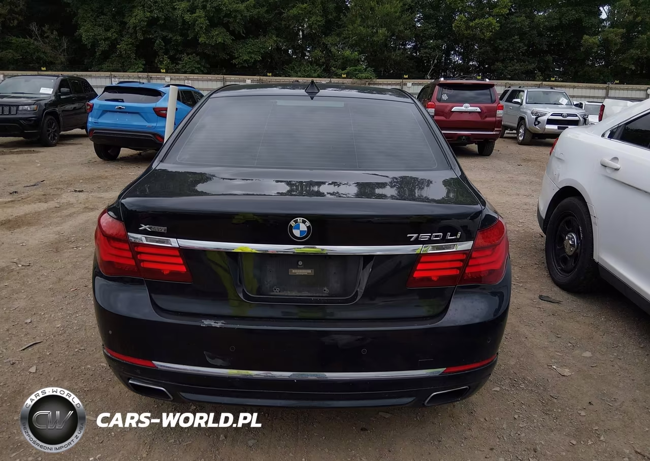 2013 BMW 750Li xDrive VIN:WBAYF8C54DDE59358 - 16