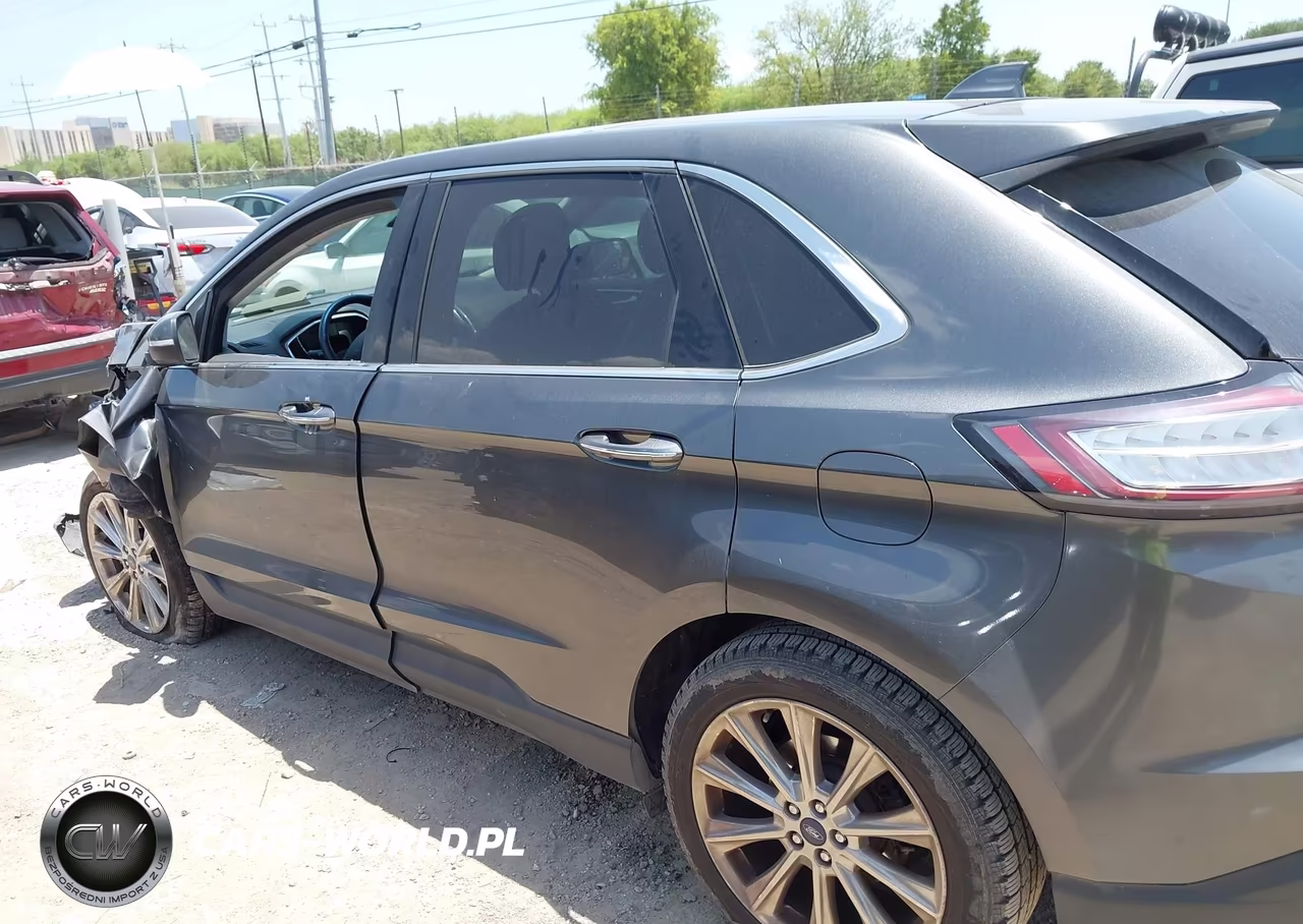 2018 Ford Edge Titanium VIN:2FMPK3K8XJBC28533 - 15