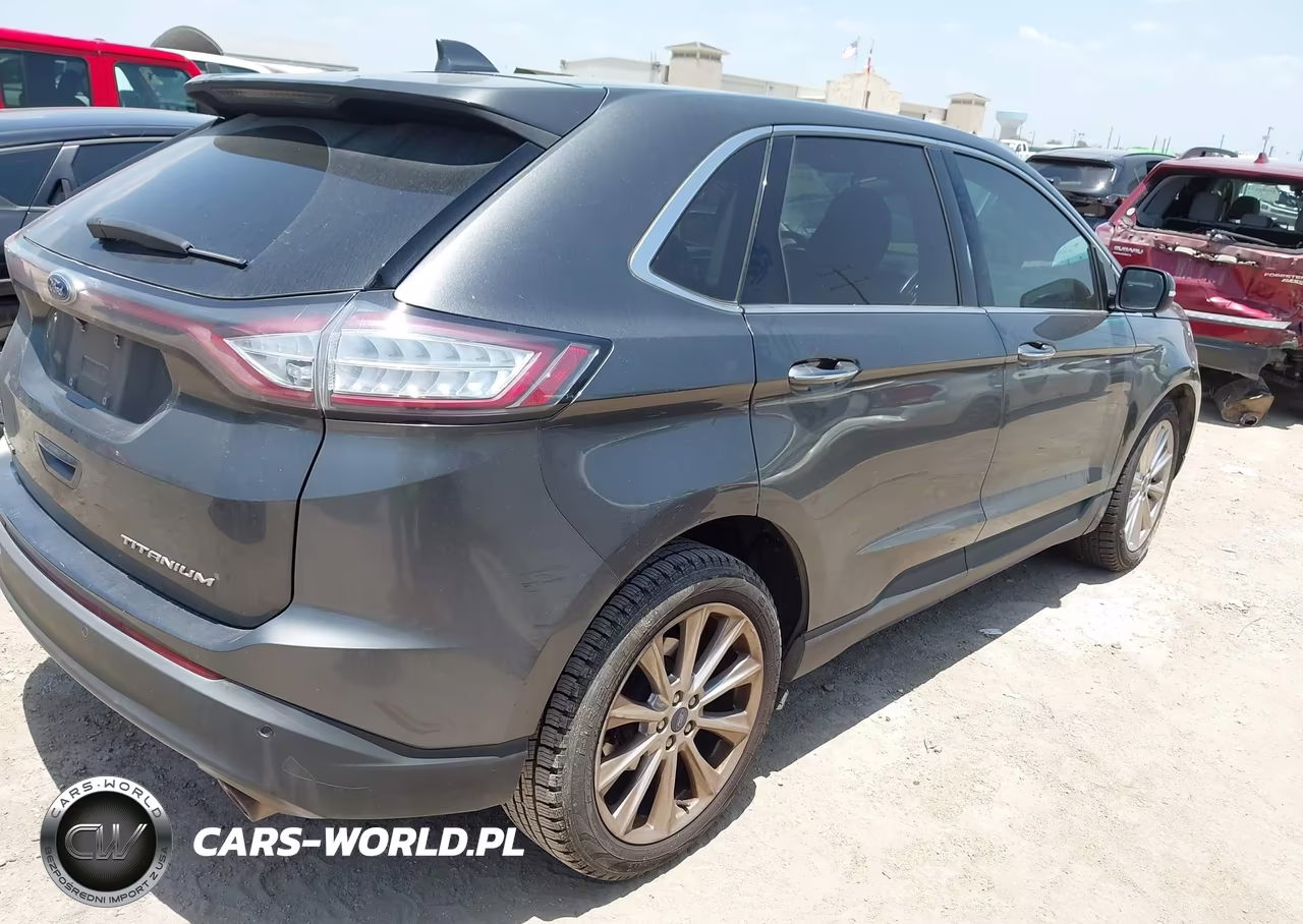 2018 Ford Edge Titanium VIN:2FMPK3K8XJBC28533 - 4