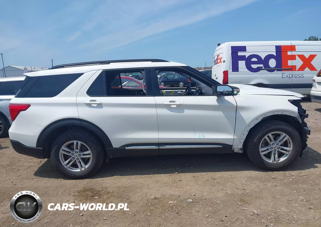 2022 Ford Explorer Xlt VIN:1FMSK8DH0NGC46817 - 14