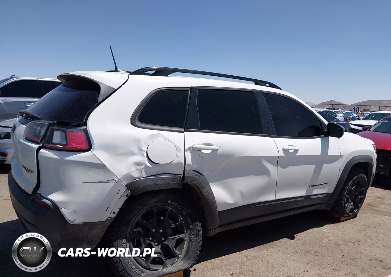 2022 Jeep Cherokee Trailhawk 4X4 VIN:1C4PJMBX7ND556528 - 13