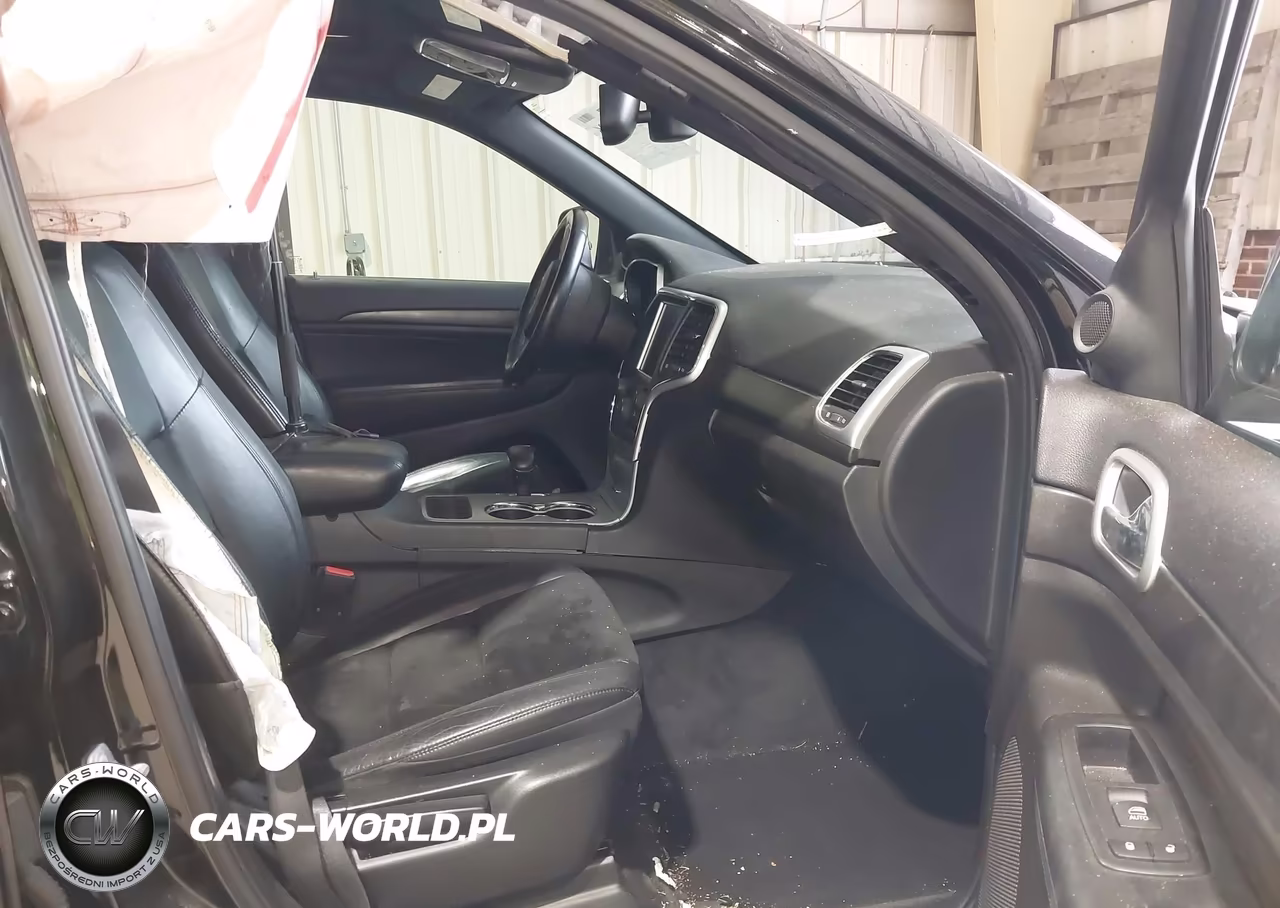 2015 Jeep Grand Cherokee Altitude VIN:1C4RJFAG7FC775390 - 5