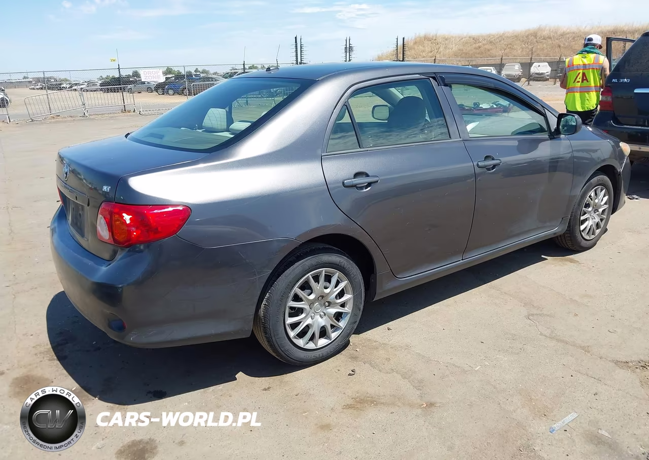 2010 Toyota Corolla Le VIN:JTDBU4EE5AJ059890 - 4