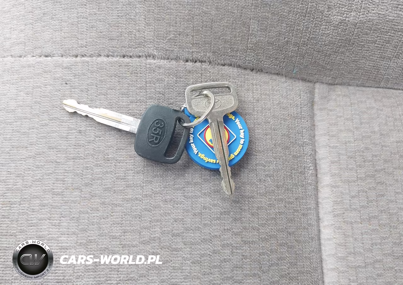 2003 Toyota Corolla Le VIN:2T1BR32E03C138740 - 11