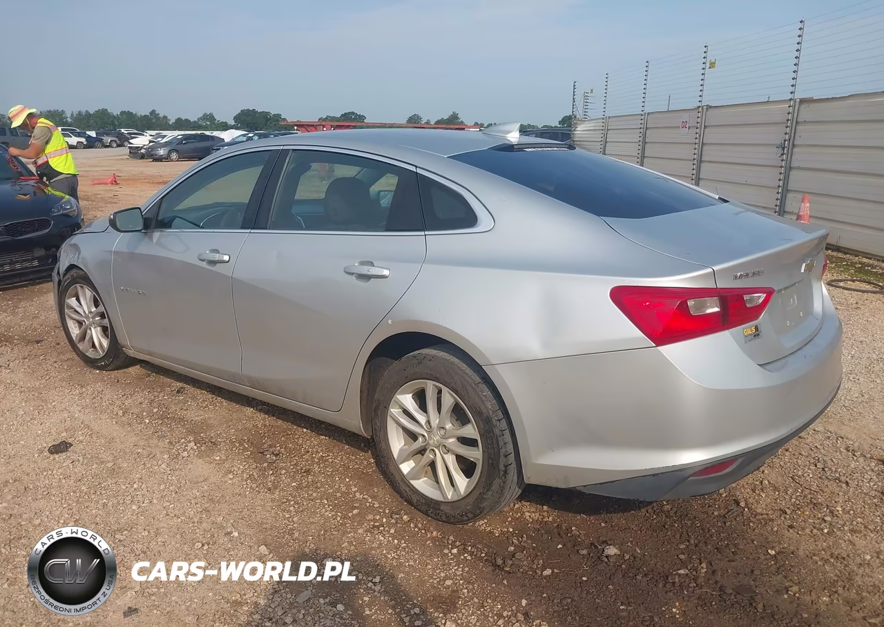 2018 Chevrolet Malibu Lt VIN:1G1ZD5ST8JF249749 - 3