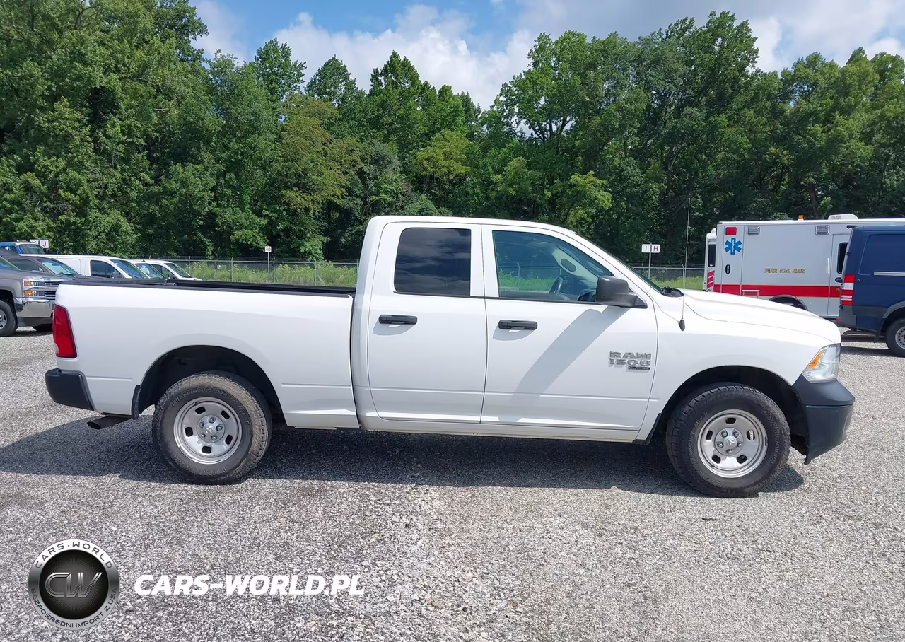 2020 Ram 1500 Classic Tradesman 4X4 6'4 Box VIN:1C6RR7FG2LS149715 - 18