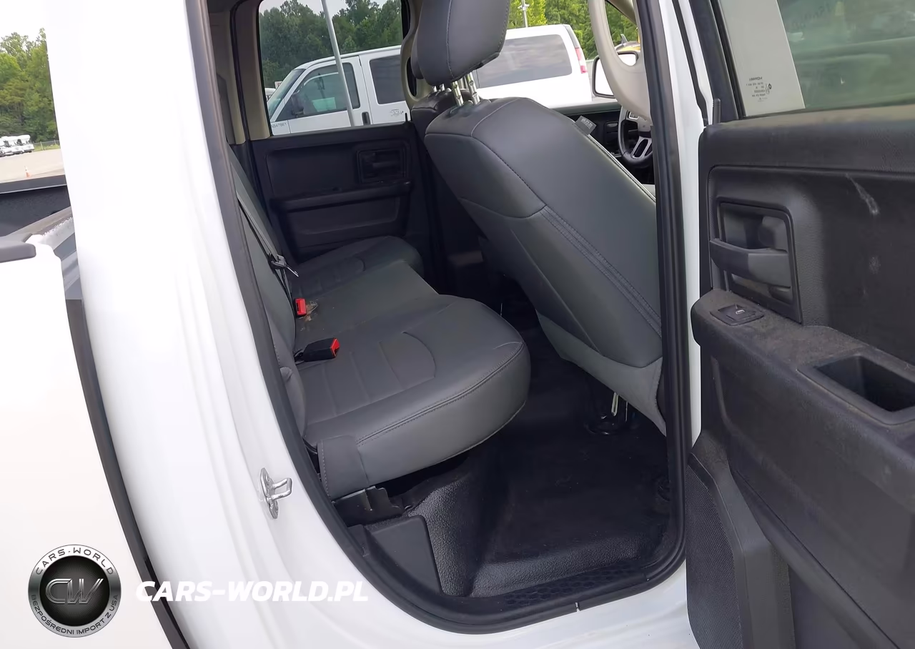 2020 Ram 1500 Classic Tradesman 4X4 6'4 Box VIN:1C6RR7FG2LS149715 - 8