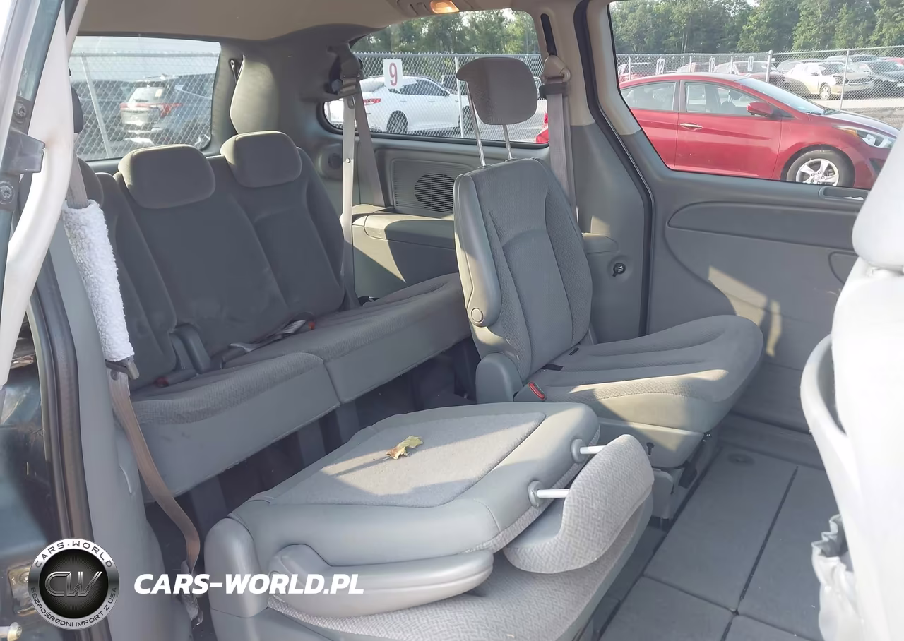 2006 Chrysler Town & Country Touring VIN:2A4GP54LX6R851615 - 8