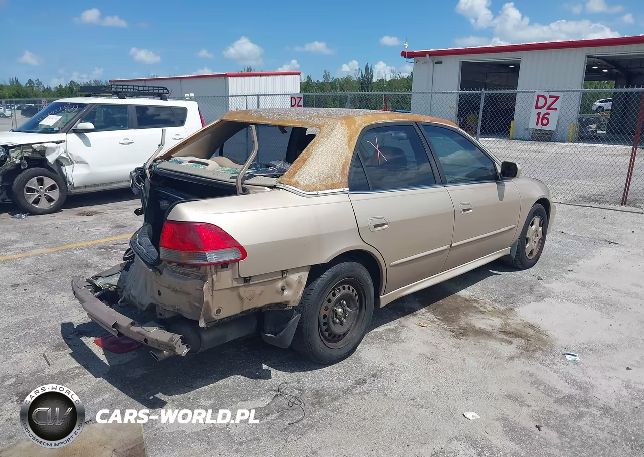 2002 Honda Accord 3.0 Ex VIN:1HGCG16592A062884 - 4