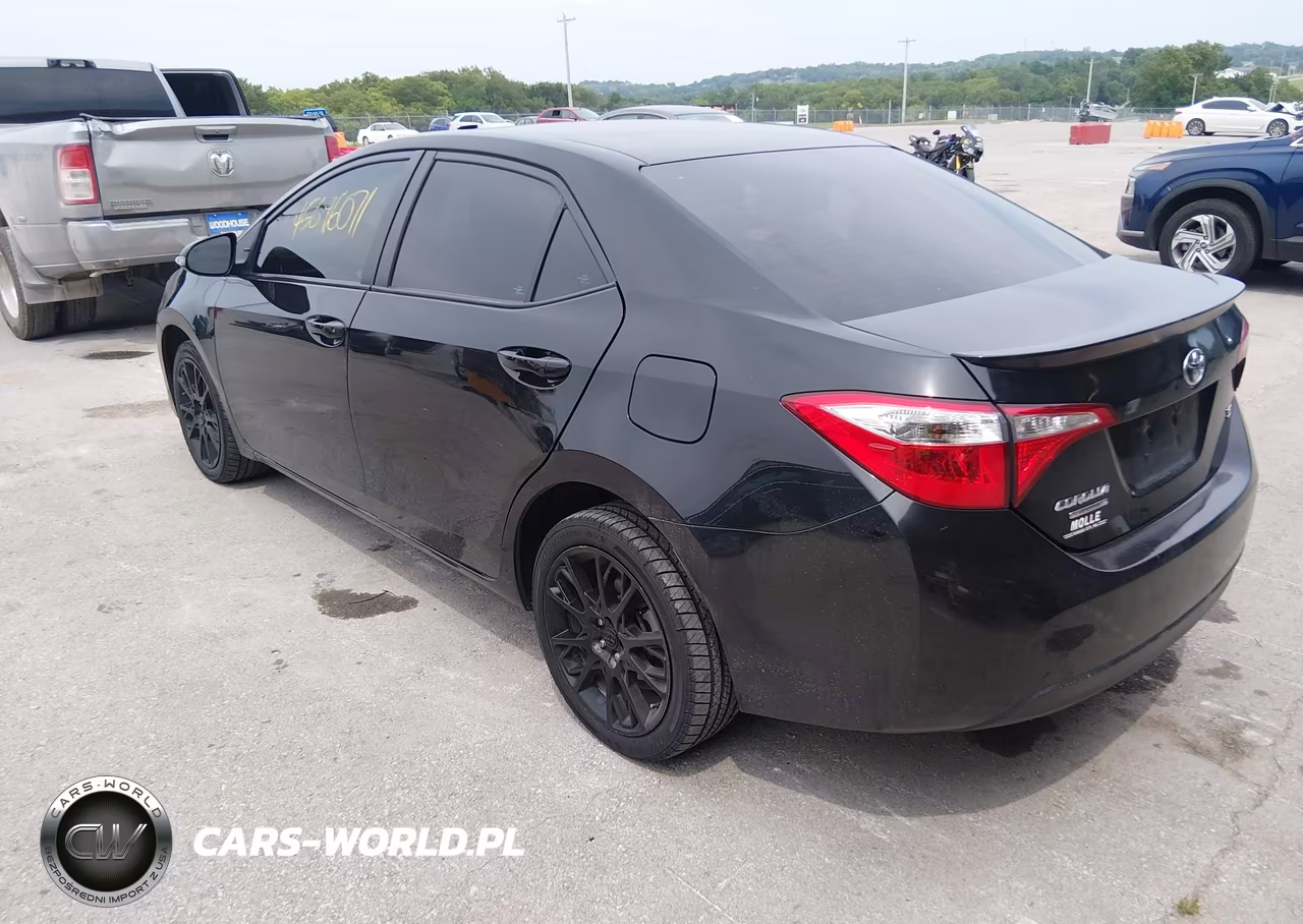 2016 Toyota Corolla S W-Special Edition Pkg VIN:2T1BURHE2GC571538 - 3