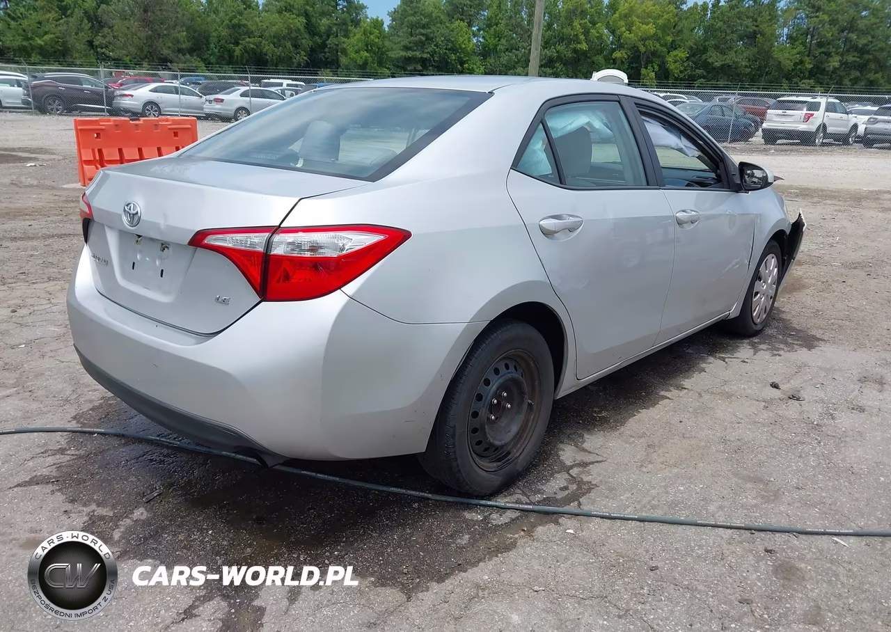 2014 Toyota Corolla Le VIN:5YFBURHE1EP165750 - 4