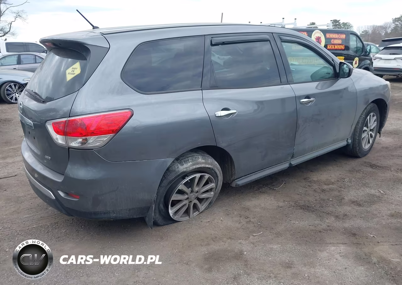 2015 Nissan Pathfinder S VIN:5N1AR2MM2FC634755 - 4