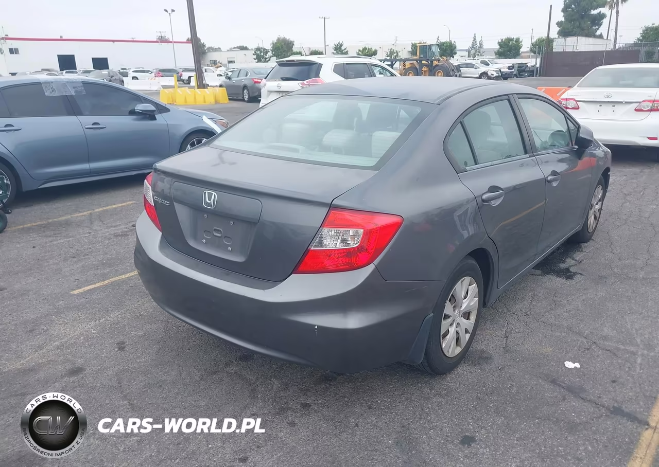 2012 Honda Civic Lx VIN:2HGFB2F50CH320942 - 4