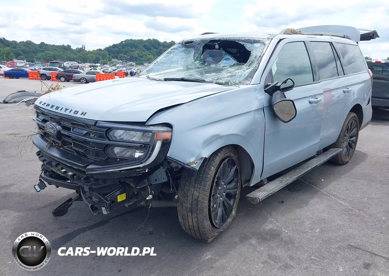 2025 Ford Expedition Platinum
