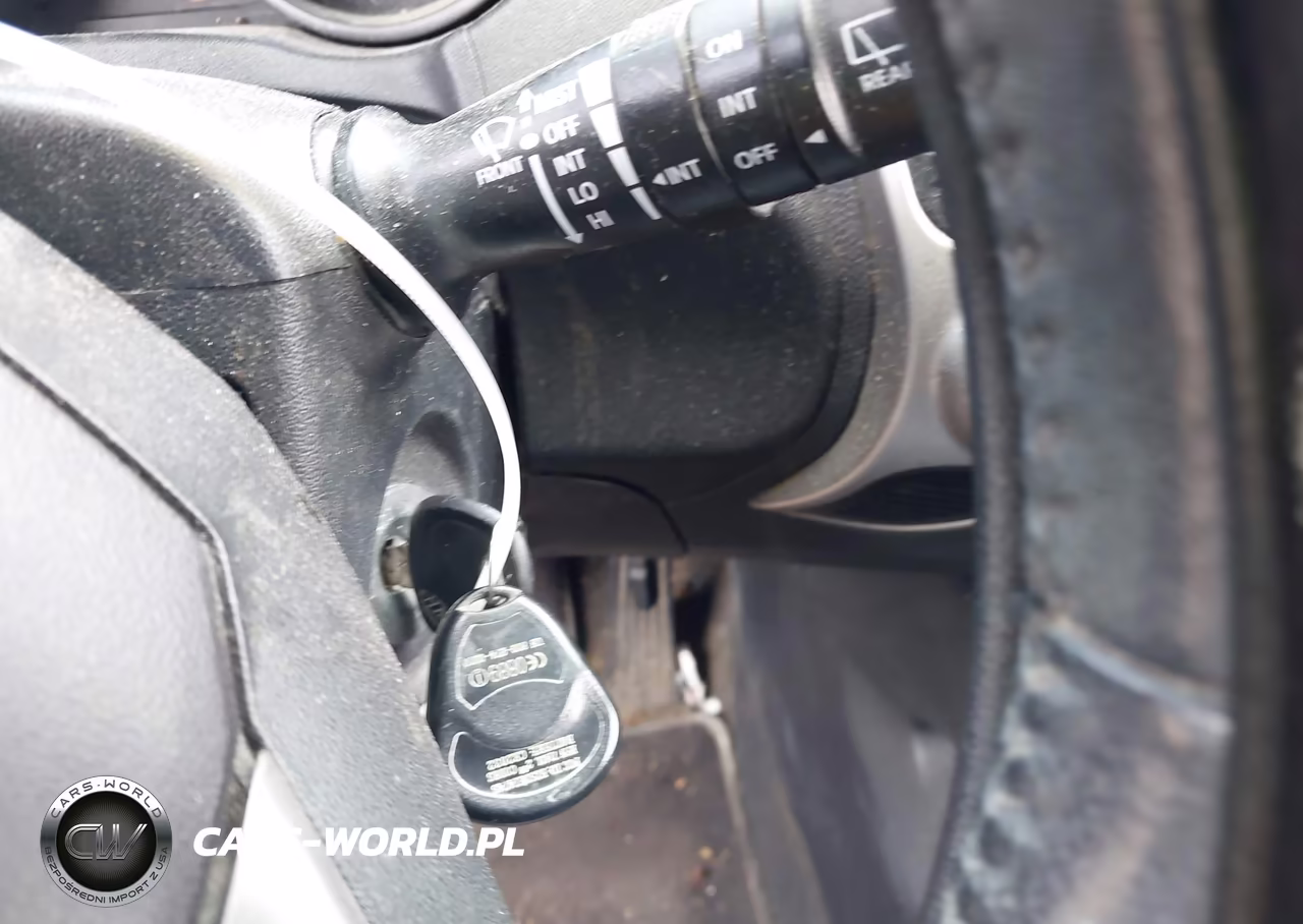 2010 Hyundai Tucson Limited VIN:KM8JU3AC8AU103899 - 11