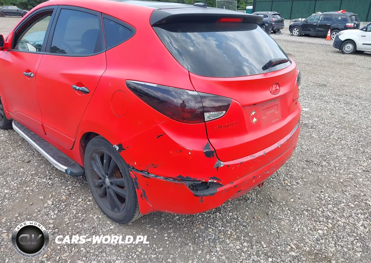 2010 Hyundai Tucson Limited VIN:KM8JU3AC8AU103899 - 6