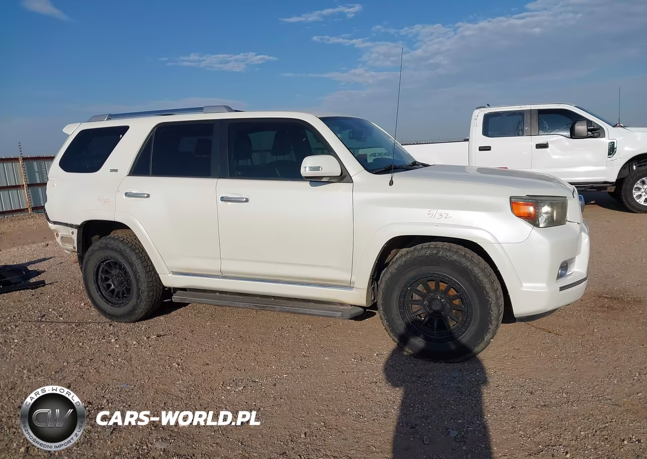 2011 Toyota 4Runner Sr5 V6 VIN:JTEZU5JR3B5015213 - 14