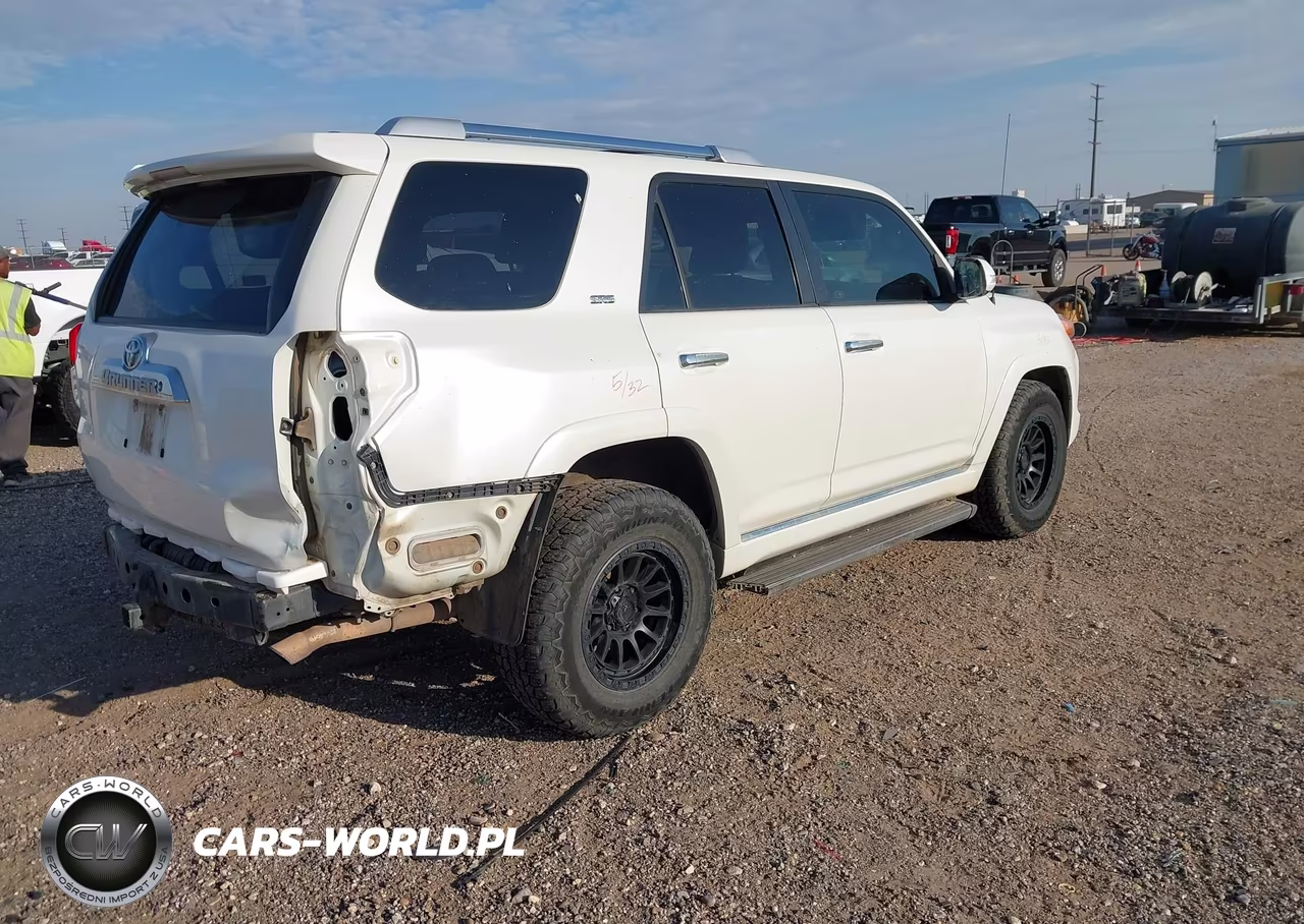 2011 Toyota 4Runner Sr5 V6 VIN:JTEZU5JR3B5015213 - 4