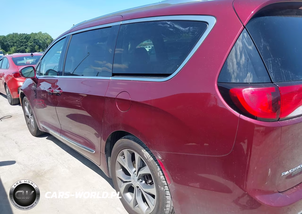 2017 Chrysler Pacifica Limited VIN:2C4RC1GG8HR525896 - 14