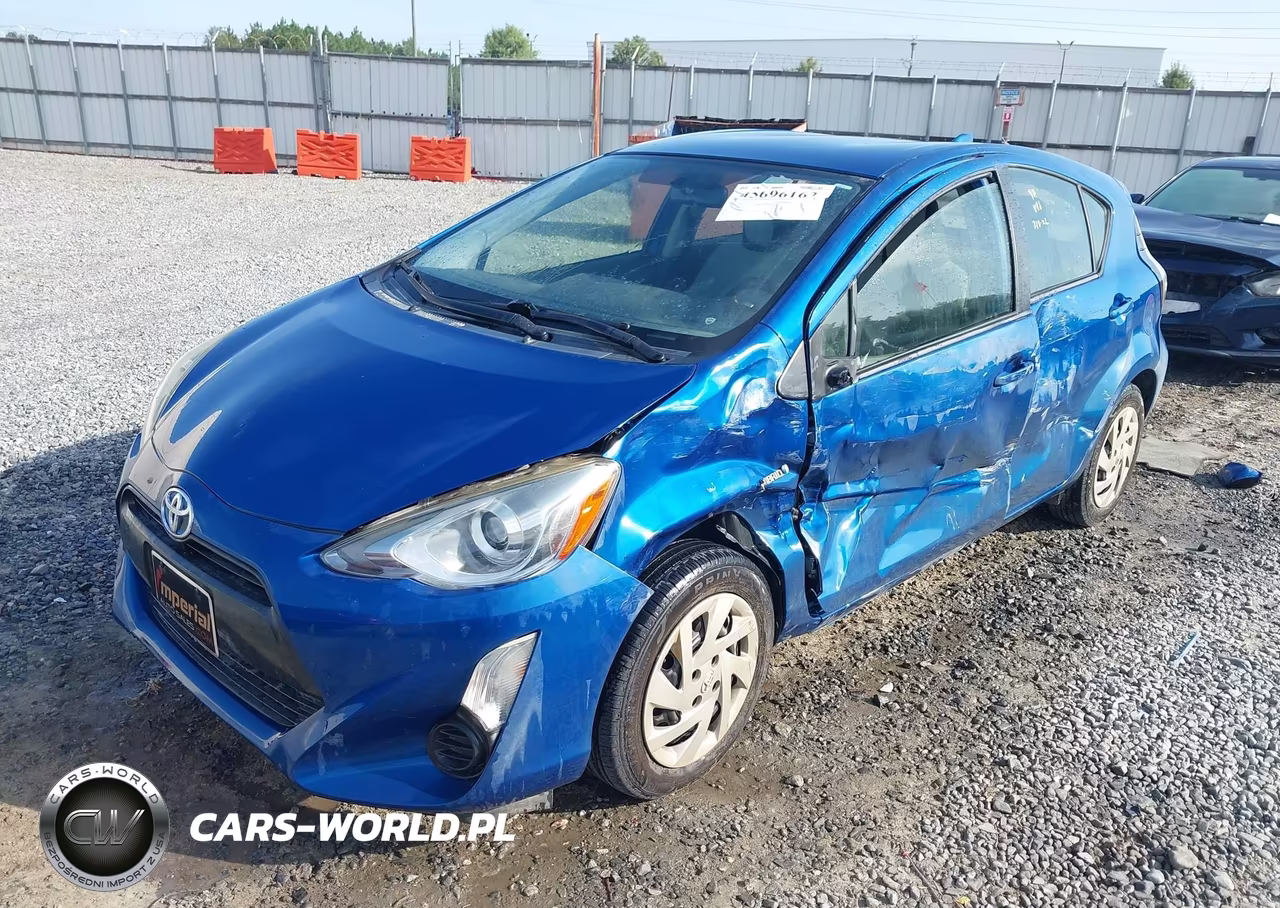2015 Toyota Prius C One VIN:JTDKDTB31F1103985 - 2