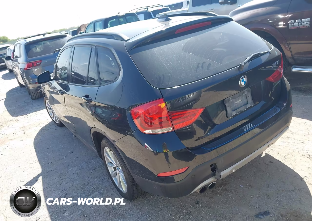 2015 BMW X1 xDrive28I VIN:WBAVL1C53FVY28028 - 3