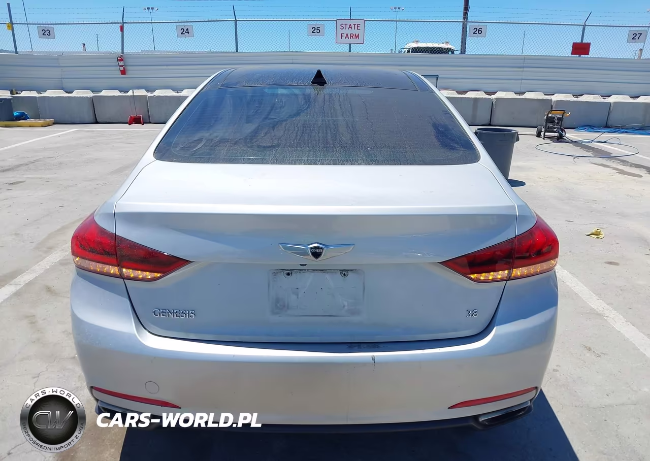 2016 Hyundai Genesis 3.8 VIN:KMHGN4JE6GU135502 - 15