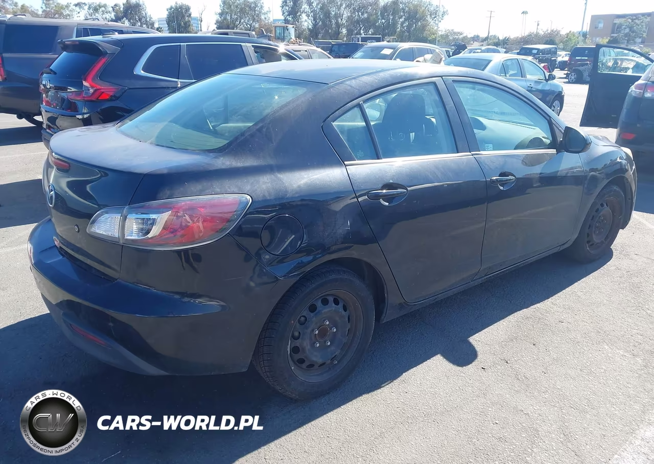 2010 Mazda Mazda3 I Sport VIN:JM1BL1SG1A1340415 - 4