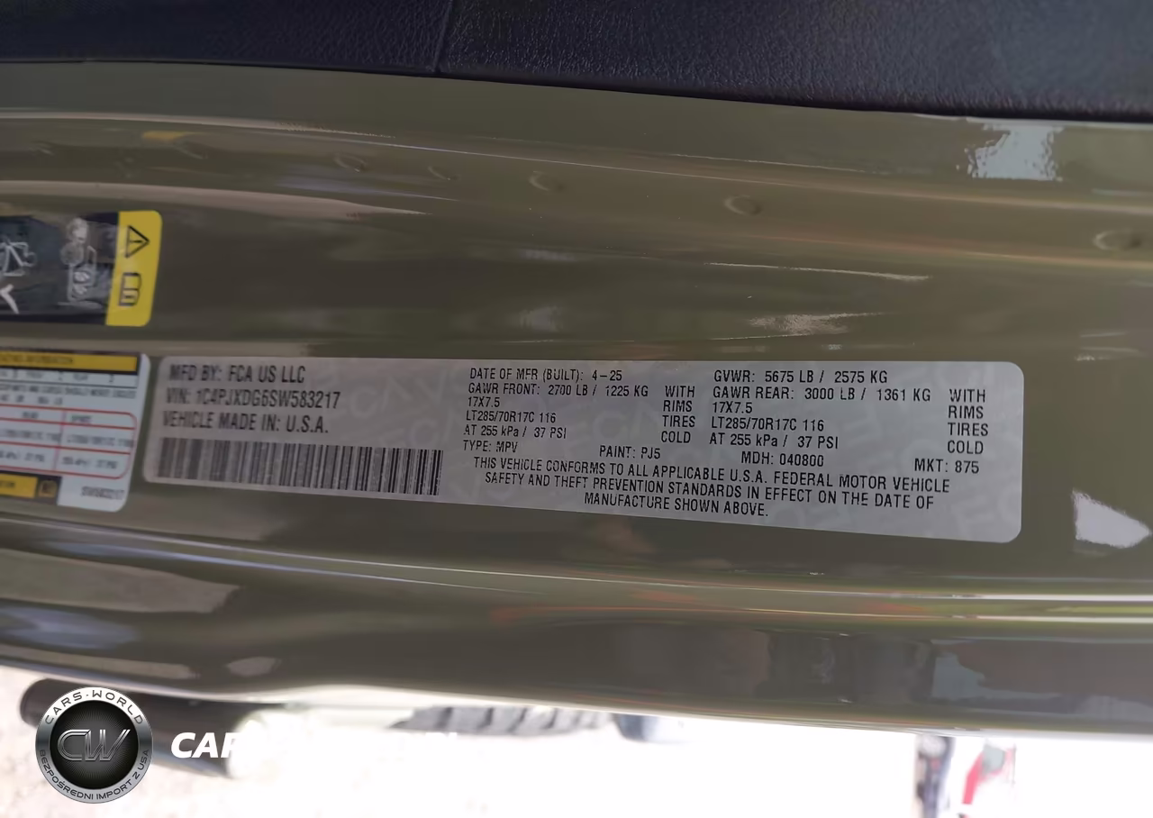 2025 Jeep Wrangler 4-Door Willys 4X4 VIN:1C4PJXDG6SW583217 - 9