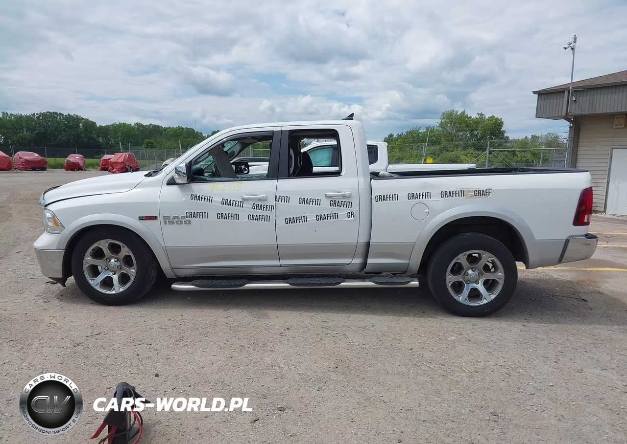 2014 Ram 1500 Laramie VIN:1C6RR7JM4ES382558 - 14