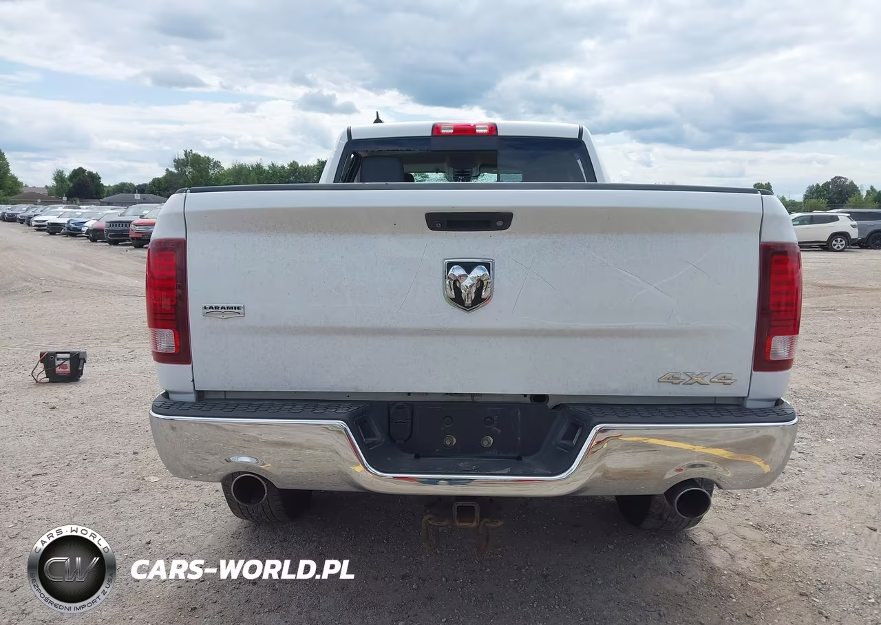 2014 Ram 1500 Laramie VIN:1C6RR7JM4ES382558 - 16