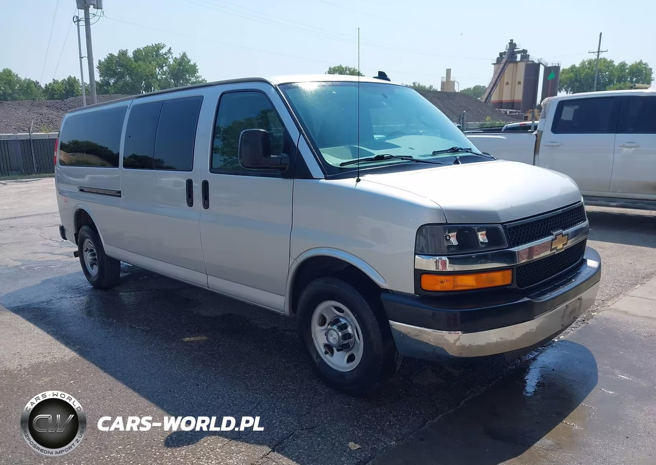 2016 Chevrolet Express 3500 Lt VIN:1GAZGPFF9G1316100 - 1