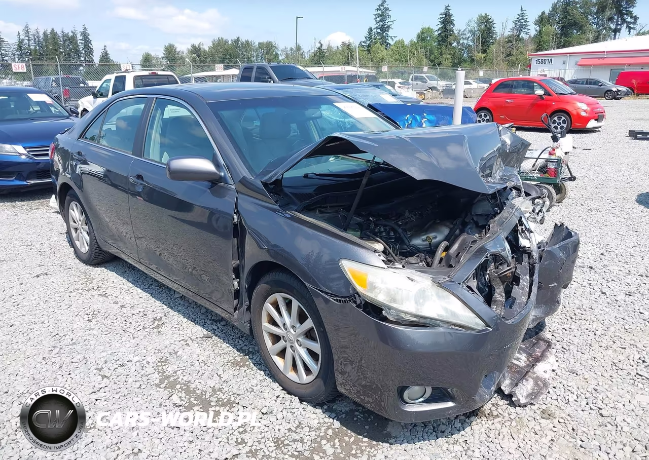 2010 Toyota Camry Xle – zdjęcie 1 z 18